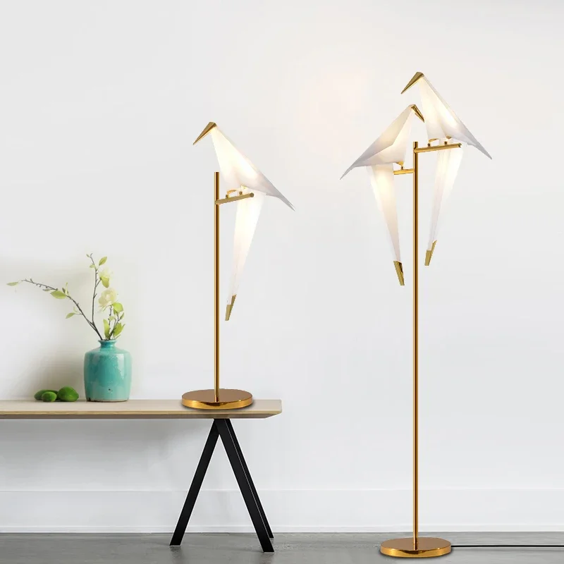 Modern Paper Birds Floor Lamp Gold Art Standing Led Lights for Living Room Bedside Origami Floor Lighting Fixture Home Luminaire