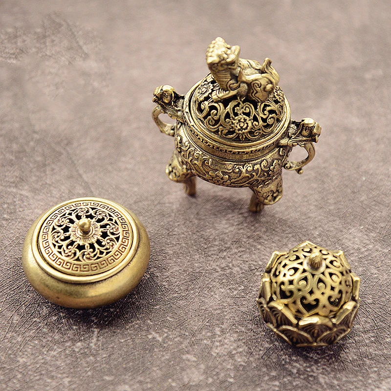 1Pcs Excellent Texture Brass Pocket Lotus Jiuding Incense Burner Hollow Incense Mini Incense Burner