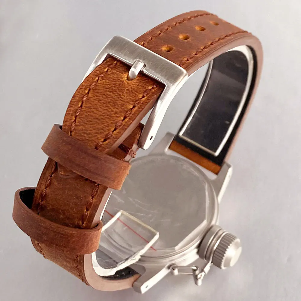 カスタマイズされたダークグリーンヴィンテージダイヤルミリタリー 36 ミリメートル NH35 自動メンズ腕時計ビッグクラウン 3.8 日付ドームサファイアガラスサンドブラストケース