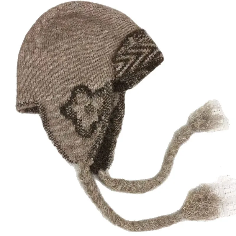 Herbst-Winter Koreanischer Stil Retro Jacquard Ohrenklappen-Strickmütze für Männer und Frauen Outdoor Mode Blumen-Jacquard Warme Bombermützen – Detail 7