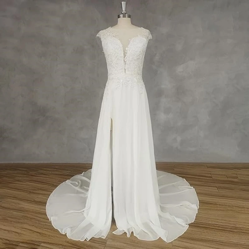 Abiti da sposa semplici in chiffon Boho con applicazioni in pizzo, maniche ad aletta, scollo a cuore, illusione, bottoni sul retro, abito da sposa con spacco