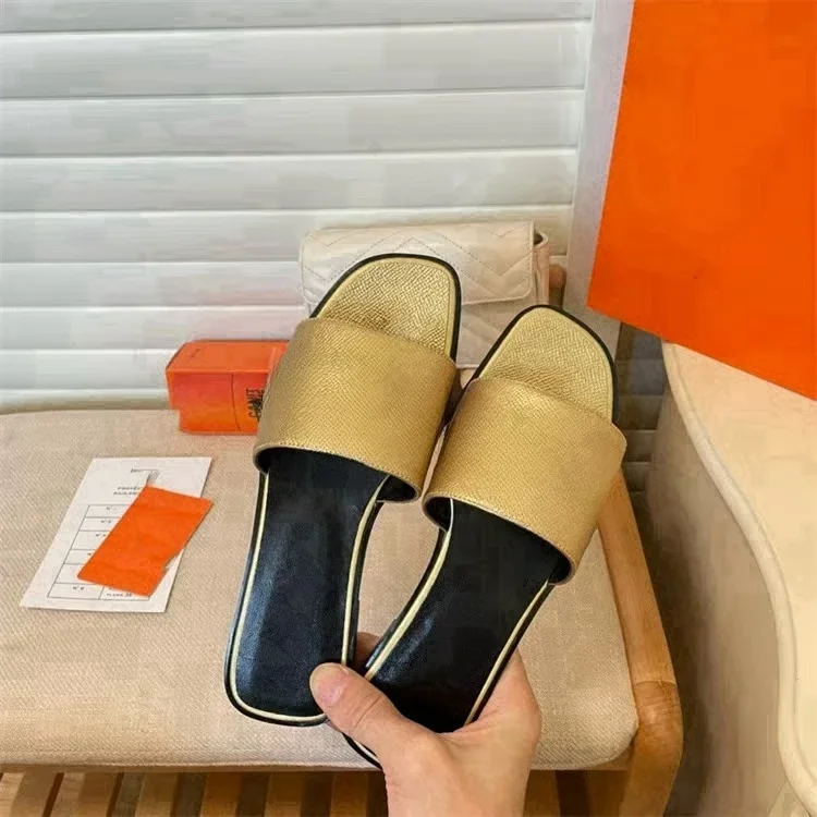 Sandales de styliste en cuir pour femmes, chaussures de plage plates, tongs de qualité supérieure