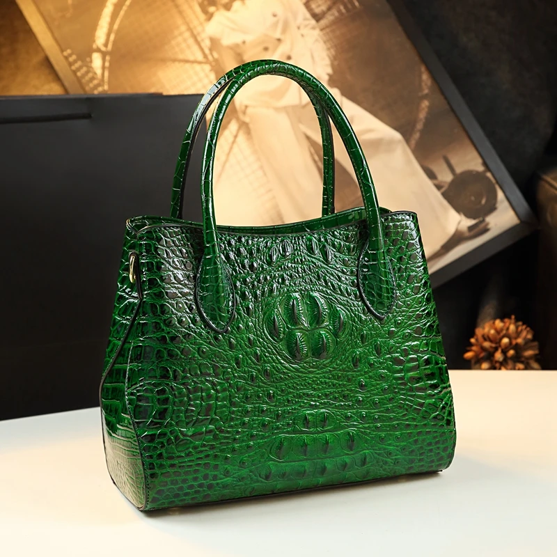 Crocodile pattern women\'s bag 2024 new fashionable and high-end handbag for middle-aged women