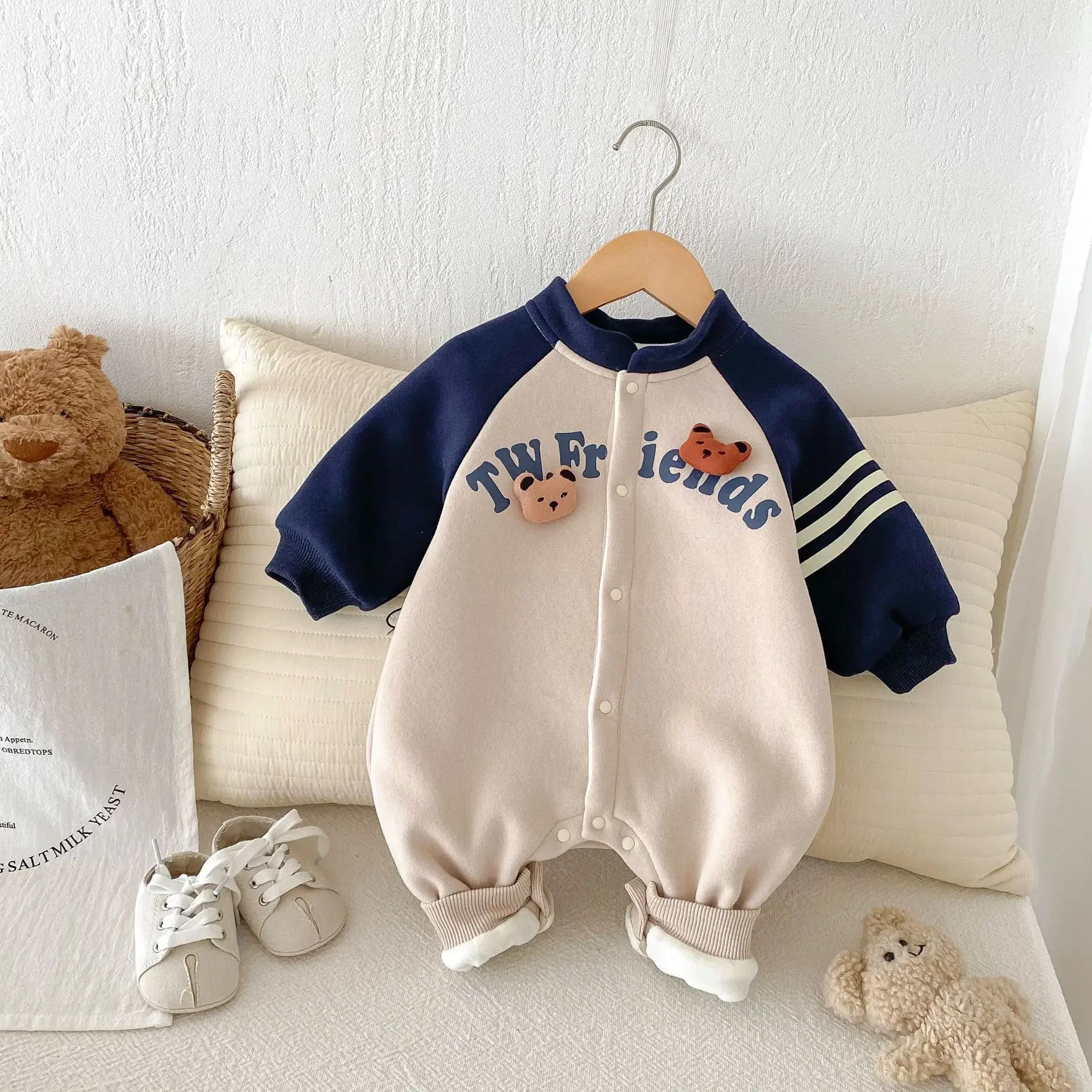 

2024 Winter New in Kids Baby Boys Thicken Quilted Warm Cartoon Bear Letter Jumpsuits , Toddler Infant Outfits Romper 0-24M