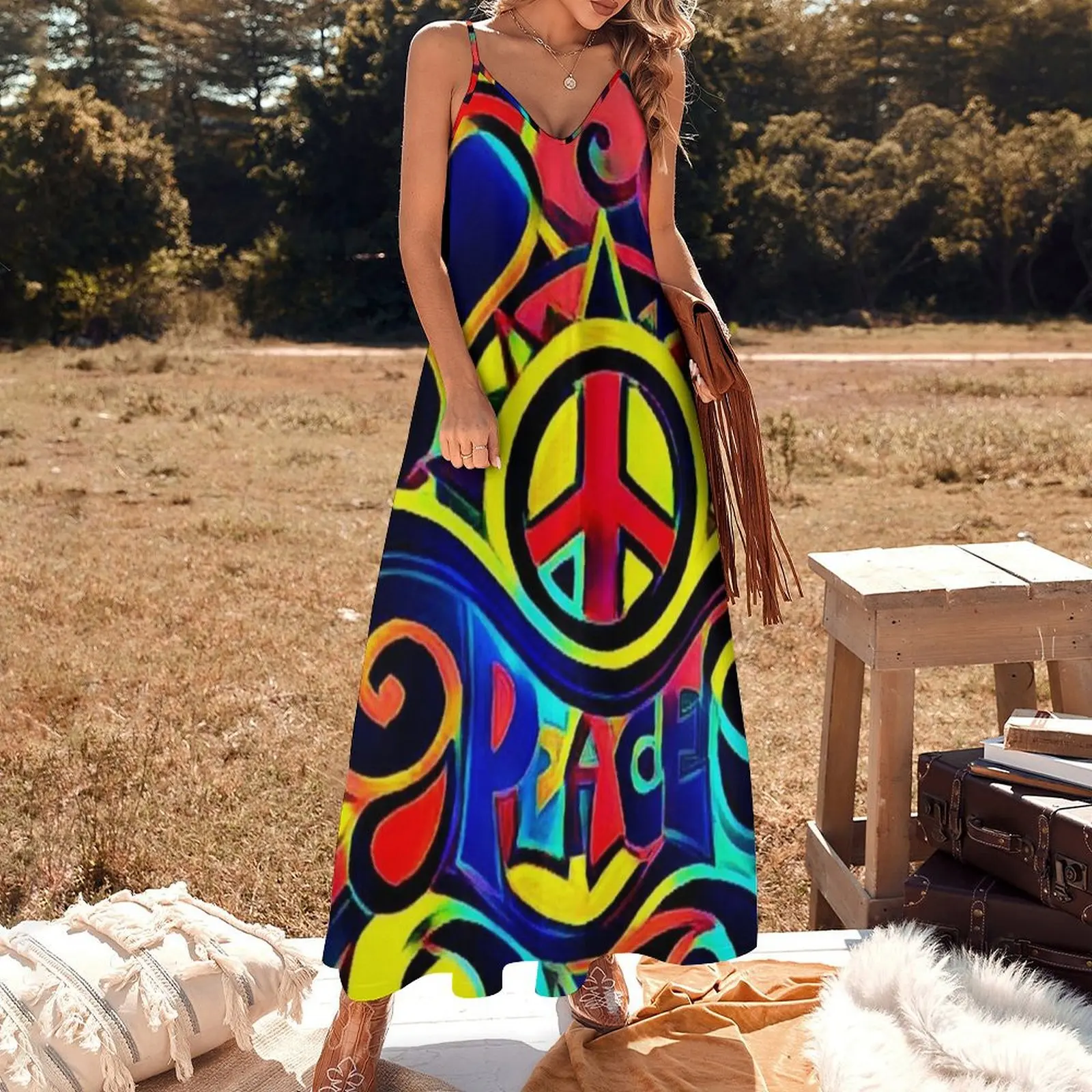 Peace and Love Bold Retro Art Sleeveless Long Dress dress summer summer women's suit Dress