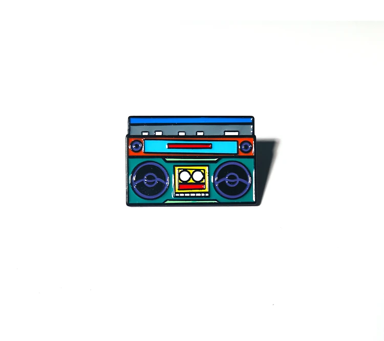 1pcs Retro Cassette Tape Lapel Pins for Backpack Simulation Tape Matel Badges Radio Button Brooches Jewelry