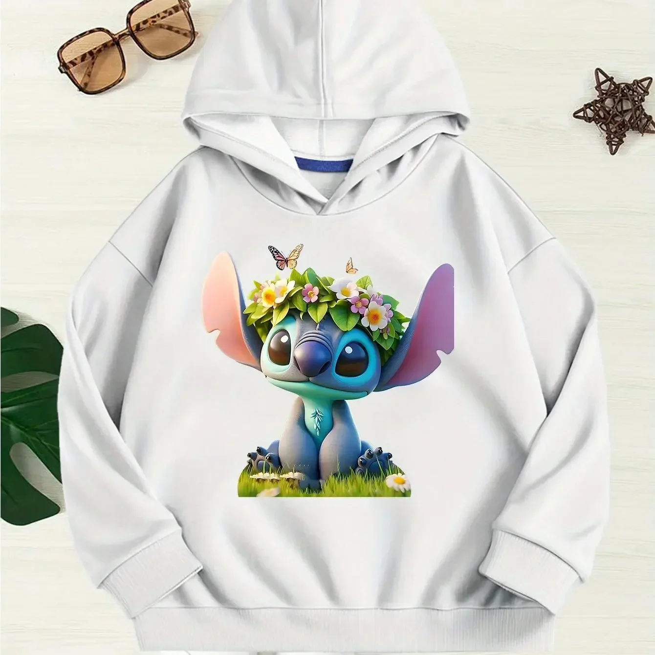 سترة ديزني ستيتش آند ليلو للفتيات مع أنماط كرتونية مشرقة مناسبة لملابس الخريف والشتاء