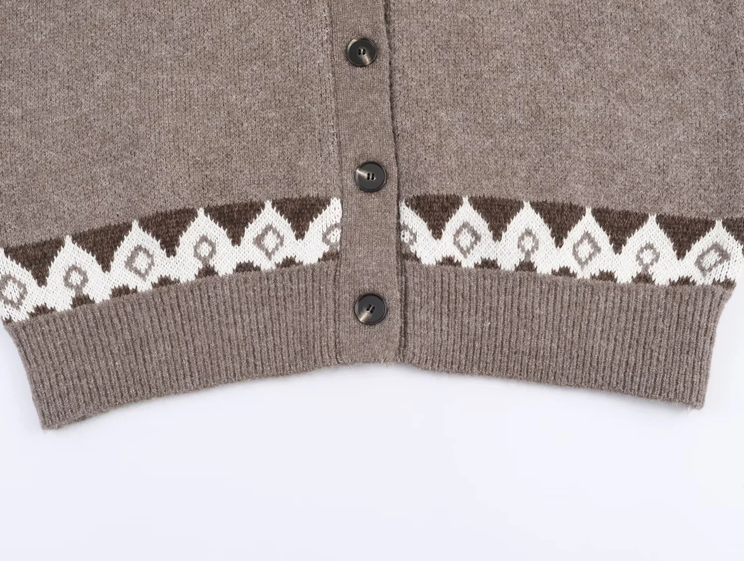 2025 خريف جديد المرأة عادية عصرية أنيقة كسول نمط الخامس الرقبة الجاكار سترة متماسكة مع تأثير المتعثرة #5