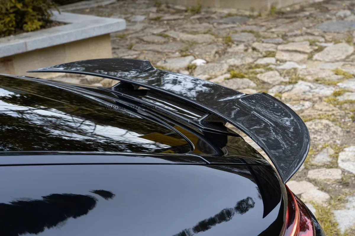 Carbon Fiber 971 Carbon Rear Roof Trunk Spoiler Wing 100% Dry Carbon Fiber Material for  971 2017-2022