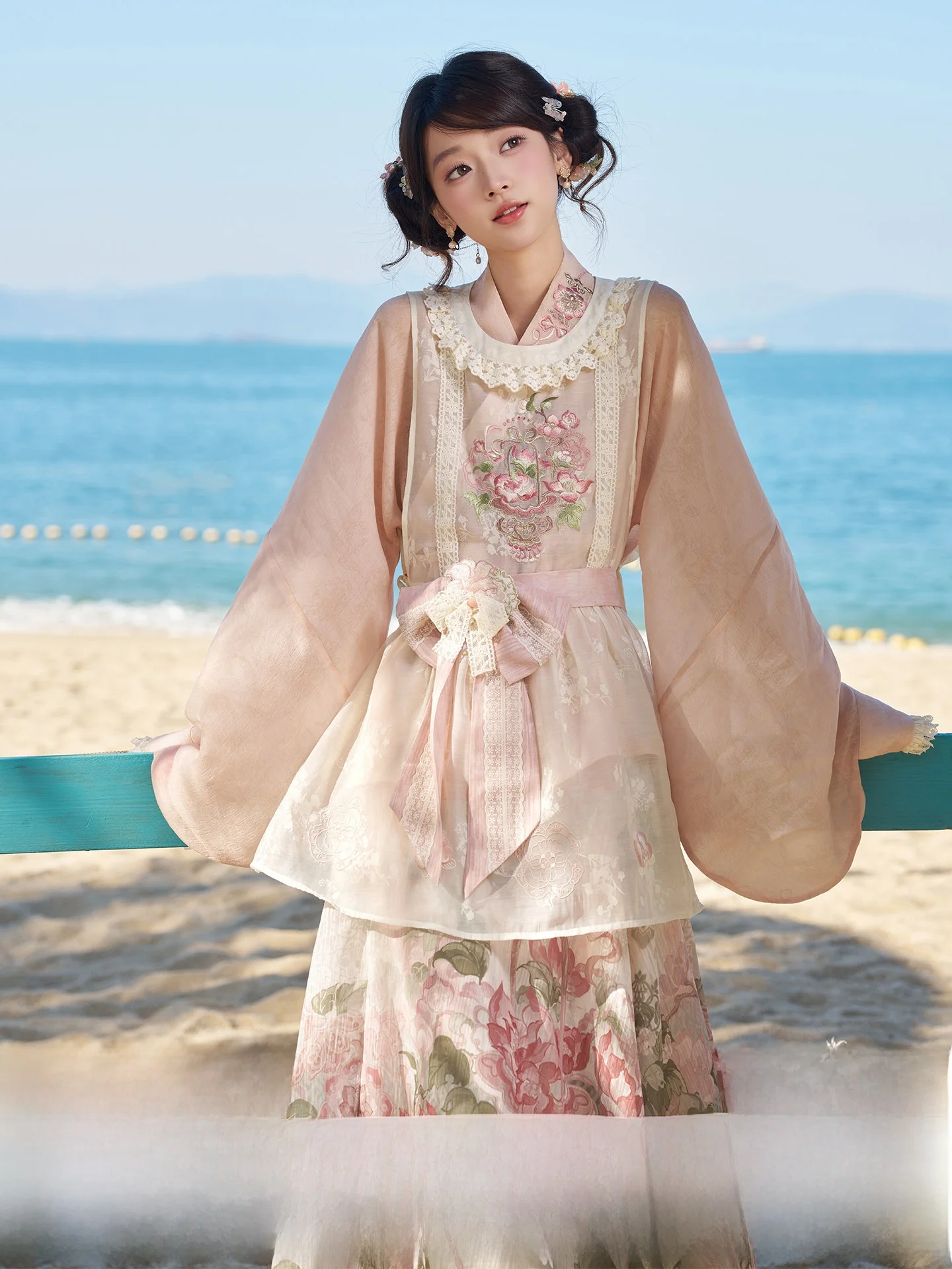 

Thirteen Surplus Little Lotus Seed Hanfu Women's Clothing Embroidered Cover Skirt Texture k Pattern Collar irt