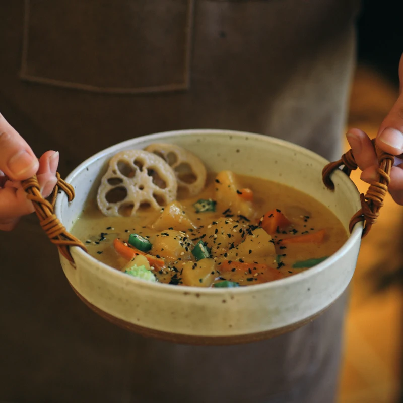 

Деревенская керамическая тарелка для фруктов и хлеба, красная миска для тушеной свинины, толстостенная керамическая салатница в японском стиле ручной работы