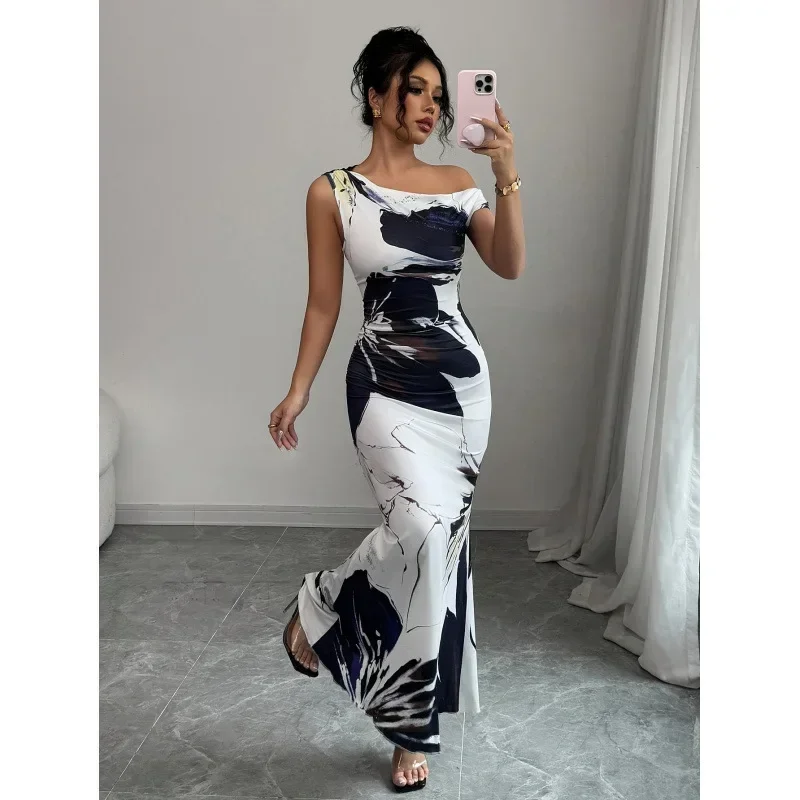 Abito aderente con spalla asimmetrica con stampa floreale Stazione indipendente Gonna lunga senza maniche stile transfrontaliero Vita regolare