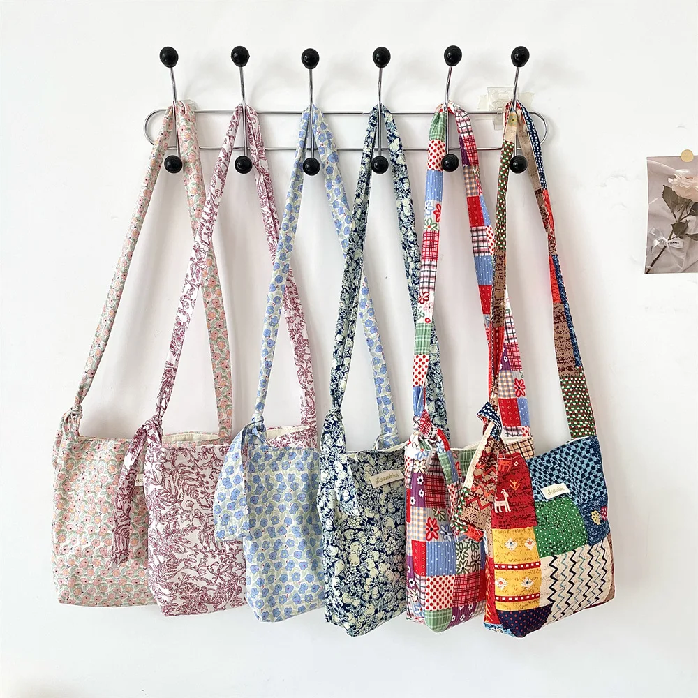 

Новинка 2024 года, холщовые сумки на плечо с цветочным принтом для женщин, сумки через плечо, дорожная сумка-ведро, сумка подмышками в этническом стиле, сумки для телефона