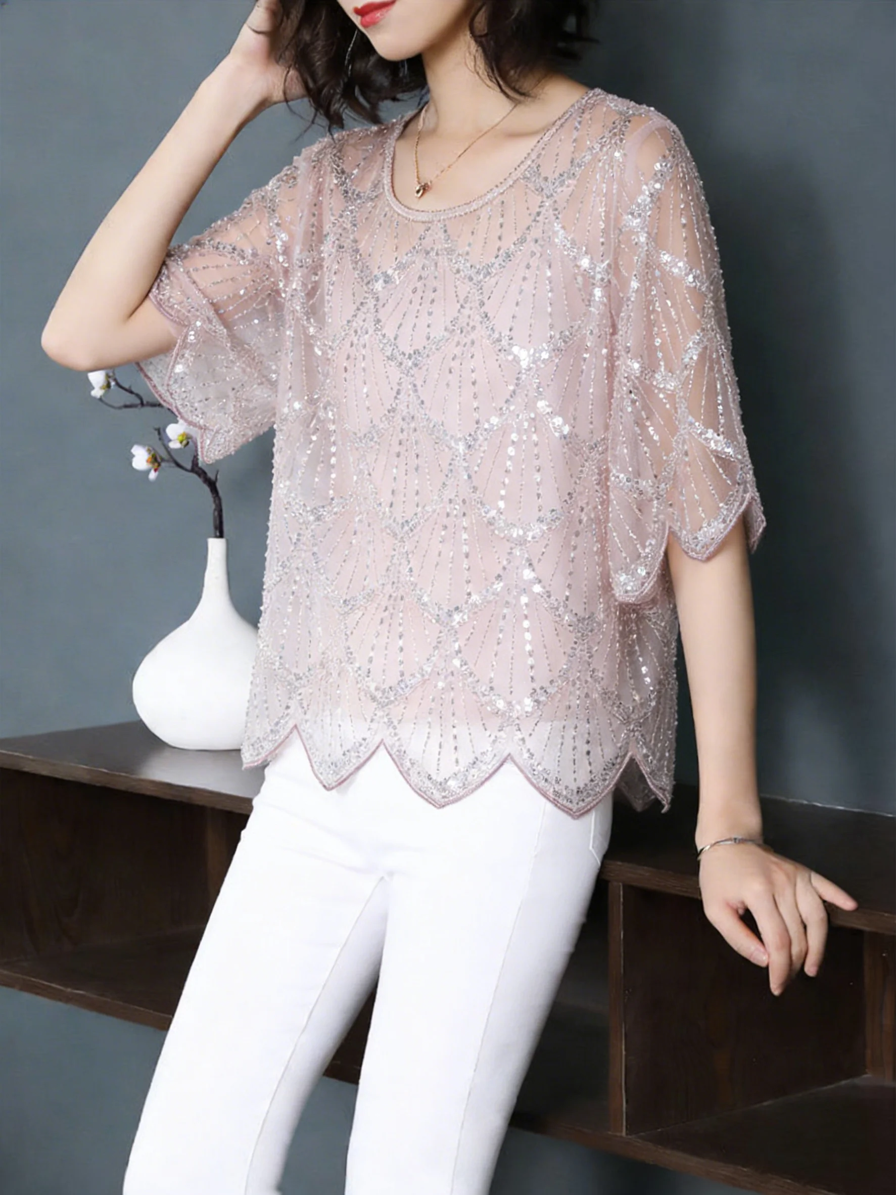 

Ladies' elegant handmade pearl tassel semi transparent pink top - versatile for all seasons, holiday party decoration