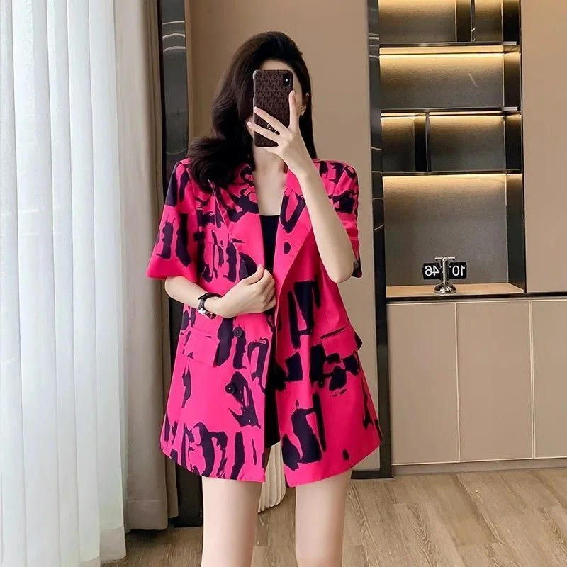 تصميم الأزياء تحسس سترة بدلة حمراء وردية 2025 صيف خريف جديد حسن المظهر مطبوعة دعوى معطف النسخة الكورية دعوى أعلى الإناث