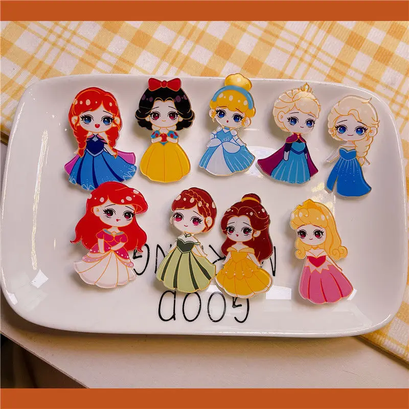 

9pcs Disney cute beautiful snow white children's birthday gift pins schoolbag pencil decorative gift badge cartoon kawaii