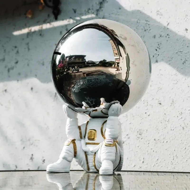 

Копилка-космонавт стальная мини-сейф, оригинальная художественная копилка для денег, детский сувенир, магнитный кошелек для монет, органайзер для денег, подарок