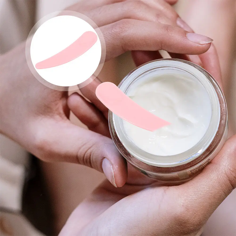 100Pcs Face Mask Spoon Moon Shape Makeup Spatula Mini Skincare Scoop for Eye Cream Moisturizer Lotion Applicator Reusable