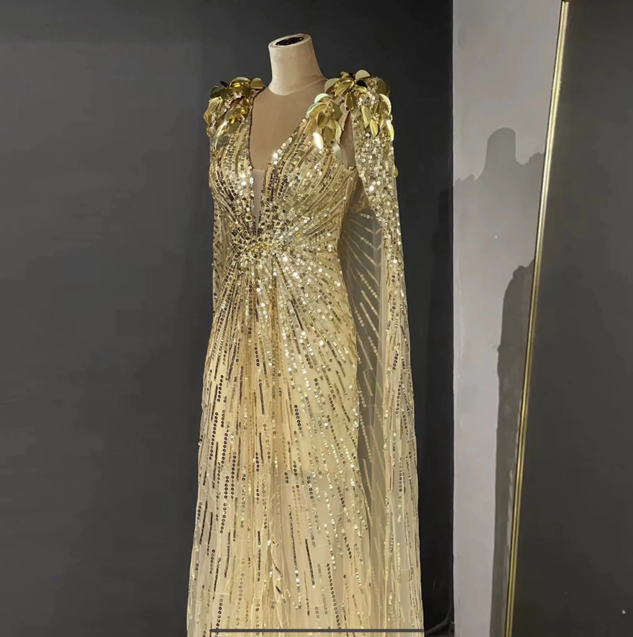 Dignified Elegant Gold Beaded Dress Duchess of Cambridge Replica Evening Gown Reception or Alternative Bridal Gown فساتين السهرة