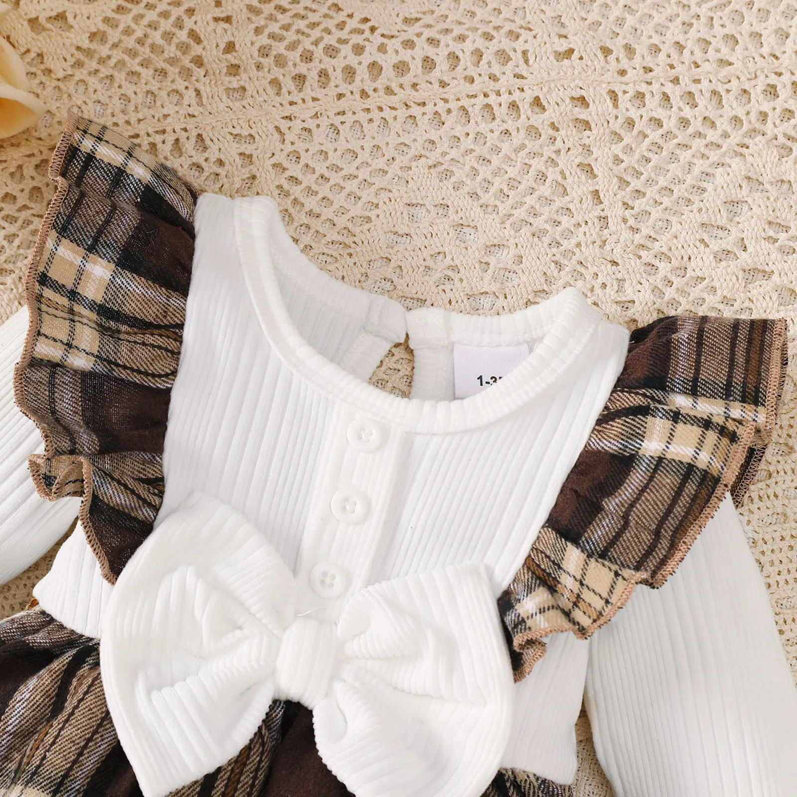 Kleid für Babymädchen, kariertes Kleid mit Rüschen + Stirnband, 2-teiliges Set, geeignet für Babys von 0 bis 18 Monaten, süßes Kleid für Neugeborene, modisches Kleid für Frühling und Herbst. – Detail 4