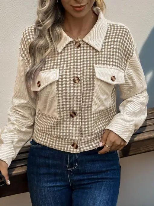 Autumn 2025 New Casual Retro Lapel Corduroy Patchwork Versatile Women Jacket Fashionable Slim Fit Patchwork Button Short Jacket