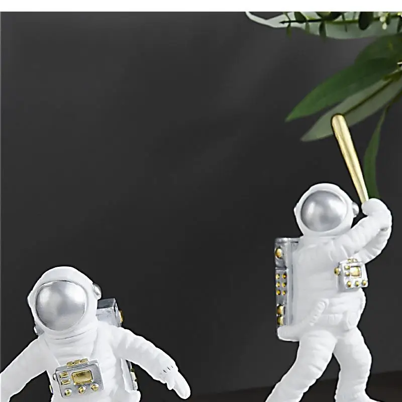 Astronaut Ornaments Modern Spaceman Mini Planet Small Home Decoration Accessories Holiday Gifts