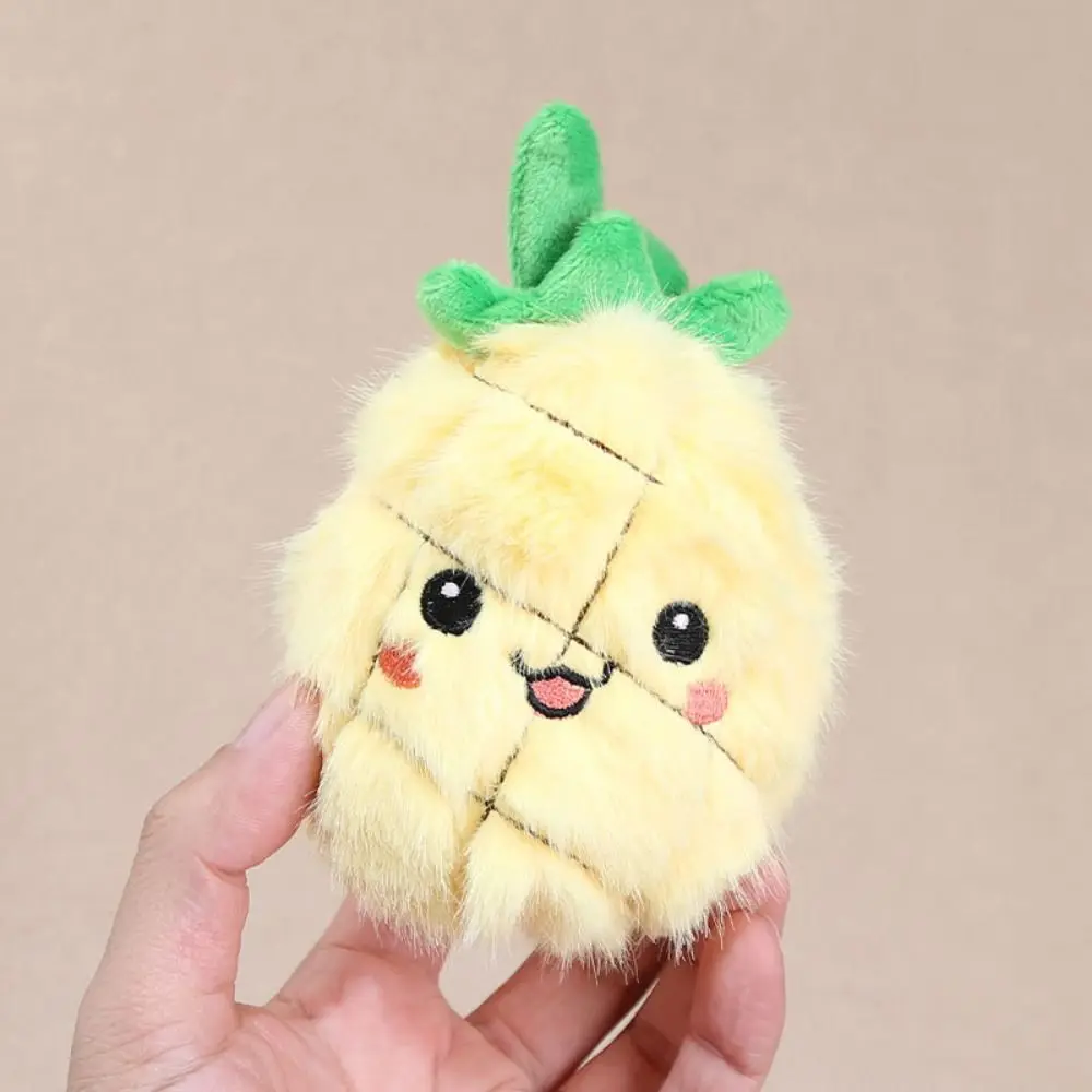 

Plant Fruit Theme Super Soft-haired Fruit Charm Miniature Strawberry/Pineapple Shape Stuffed Fruit Backpack Charm