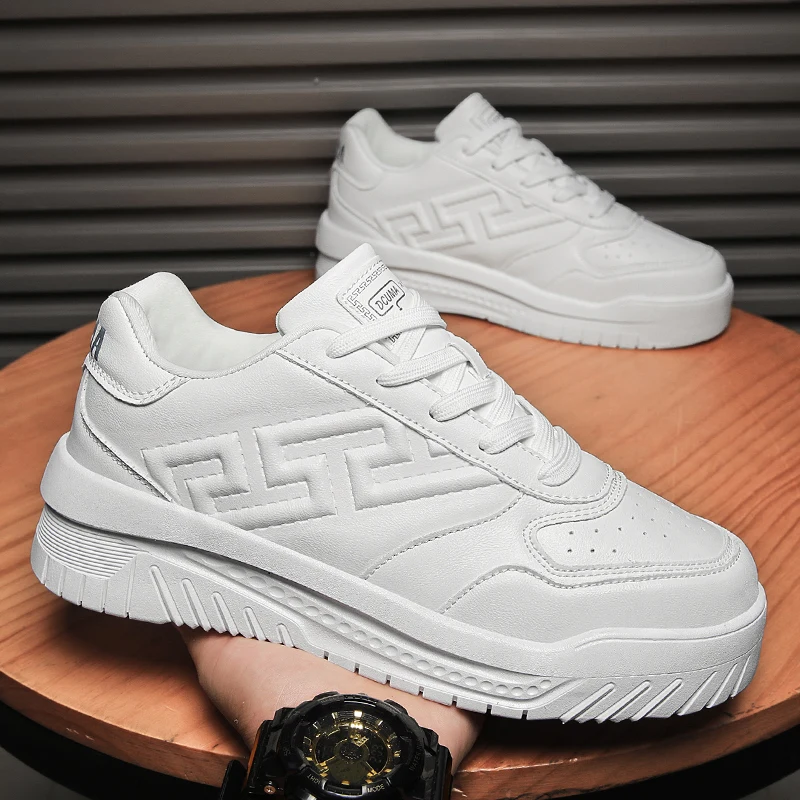 

Men's Casual Sports Shoes White Thick Bottom Versatile Flat Sole Four Seasons New Sports Shoes Outdoor Student Thick Sneaker