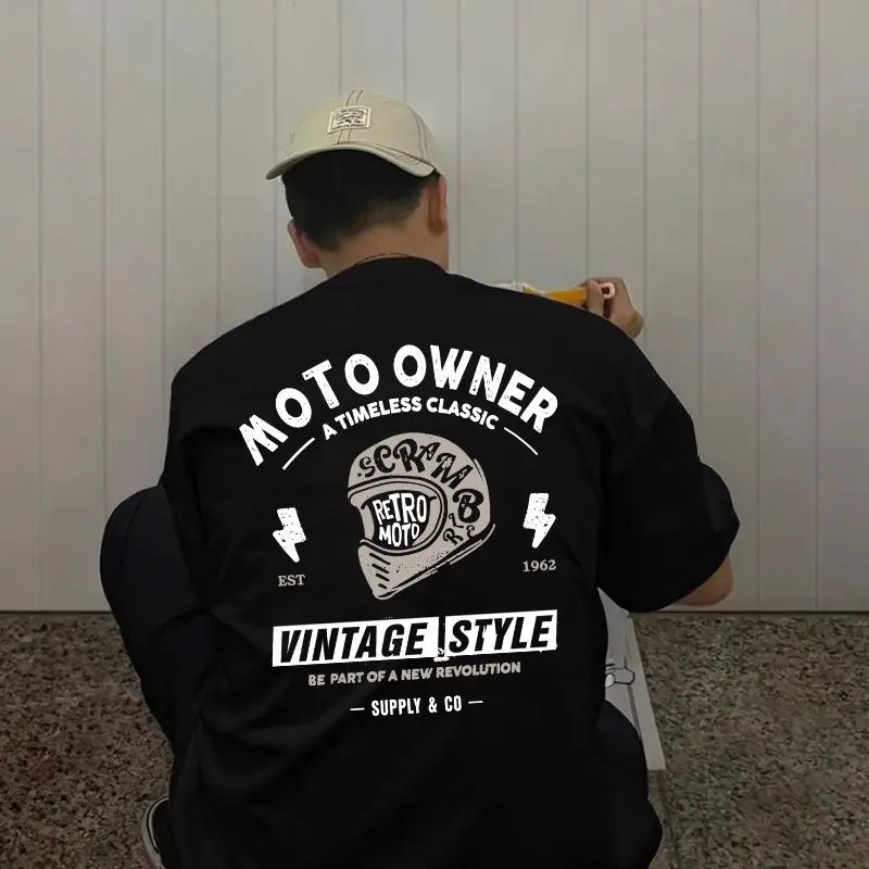 

Ретро мотоциклетная футболка с короткими рукавами и принтом шлема, мужская и женская американская свободная футболка с короткими рукавами, повседневная одежда для верховой езды