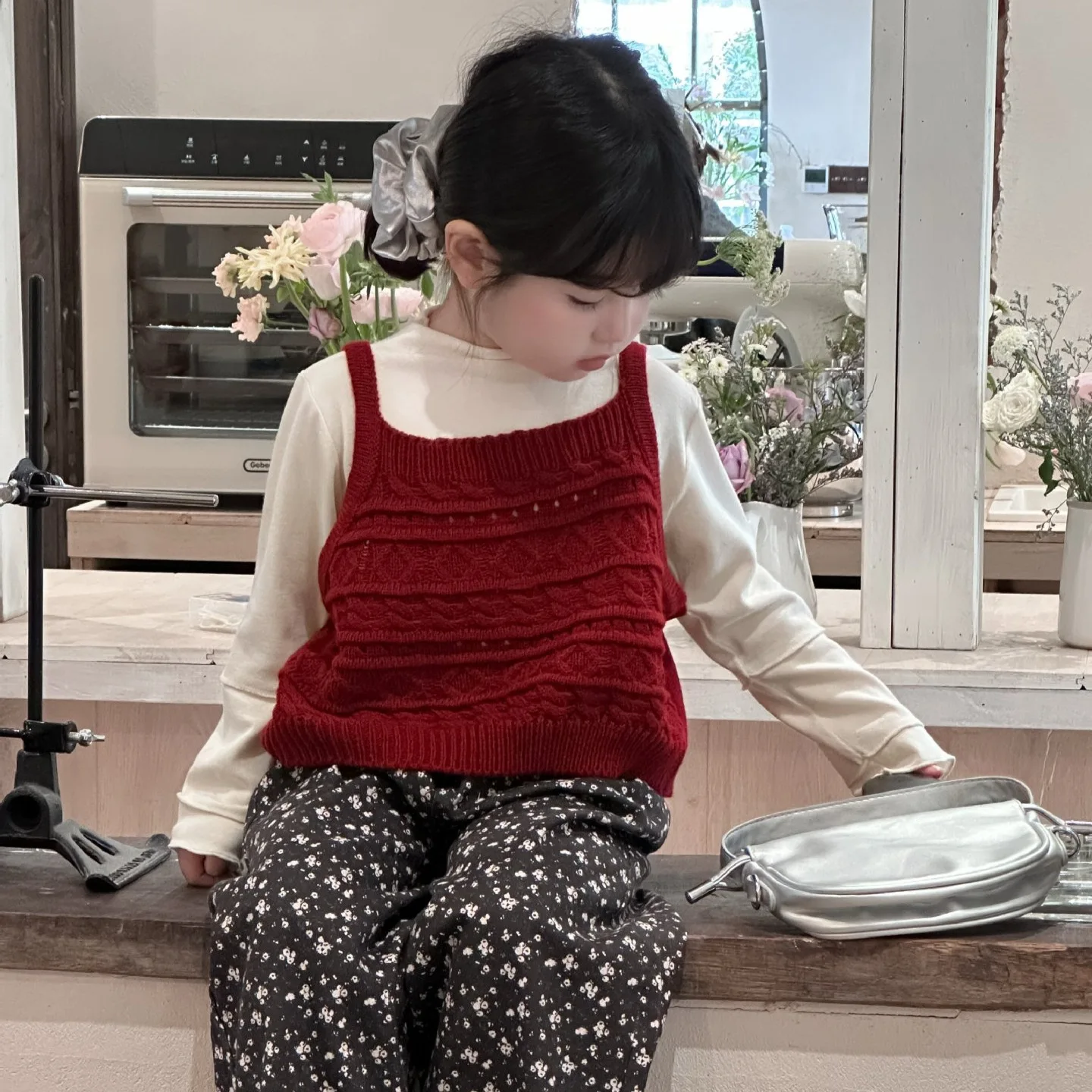 Knitted Vest Undershirt Pants 2025 Spring New Korean Solid Color Back Hollow Out Vest All-match Undershirt Broken Flower Pants