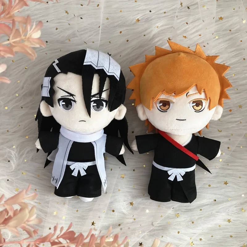 20cm Anime BLEACH peluche giocattoli da collezione carino Ichigo Rukia Ulquiorra Sousuke Gin bambola morbido cuscino imbottito regali di compleanno per bambini