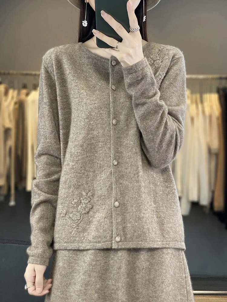 

Женский вязаный свитер с длинными рукавами из % шерсти, однобортный, свободный крой, удобный, мягкий, приятный для кожи