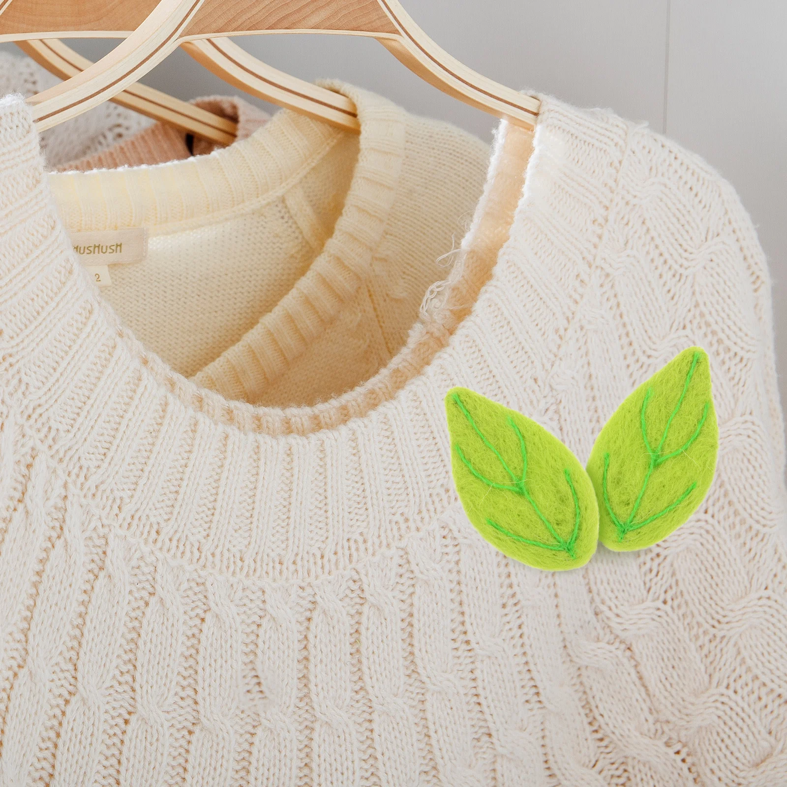 

Wool Felt Green Leaf Accessories Craft Twine DIY Leaves Vines Decoration Felt Leaf Shape Charm Hairpin Clothes Sewing Materials