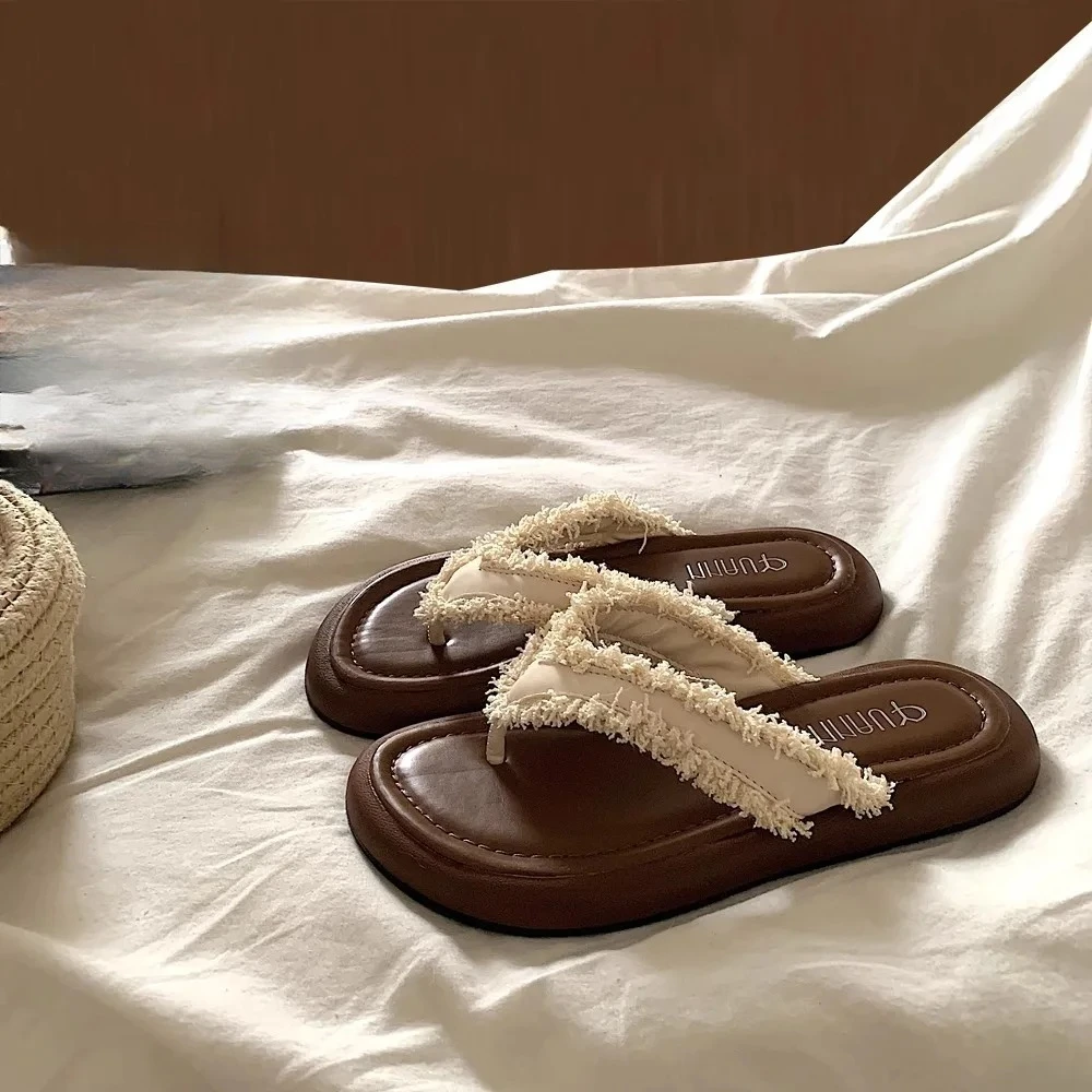 Thumbnail 3 - #62 Latest PVC Sandals Offers