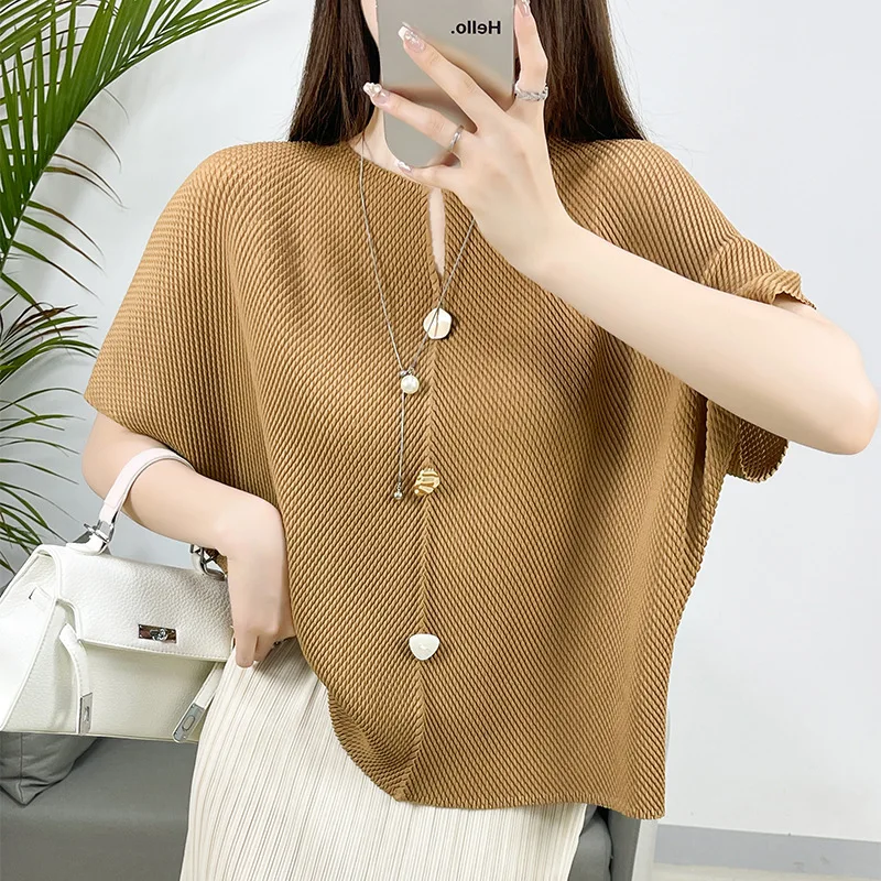 

Miyake Pleated Casual Top 2024 Summer New Fish Scale Pleated Korean Style Short-sleeved T-shirt Loose Design Women's Clothing