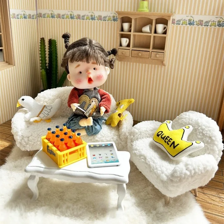 

Аксессуары для кукольного домика, имитация одного дивана 1:12, мини-диван, стул, журнальный столик OB11, кукла BJD, сделай сам, мебель, украшение для сцены