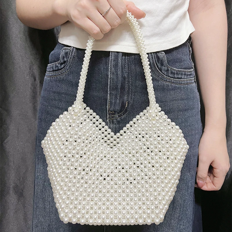 

Минималистичная повседневная универсальная сумка ручной работы во французском стиле, новинка 2025 года, сумка с искусственным жемчугом и бусинами в европейском и американском стиле