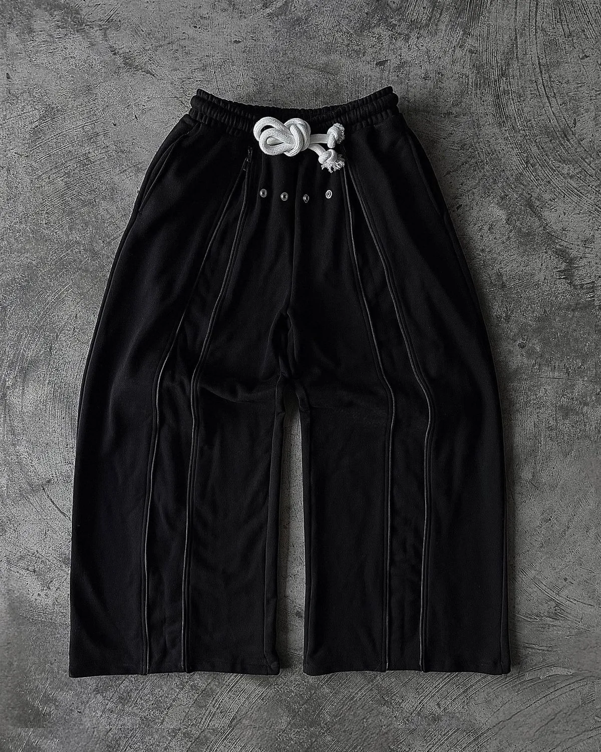 

Casual versatile fashion trend personalized fashion street loose black rock Wide Leg Men Korean Trousers Streetwear pants