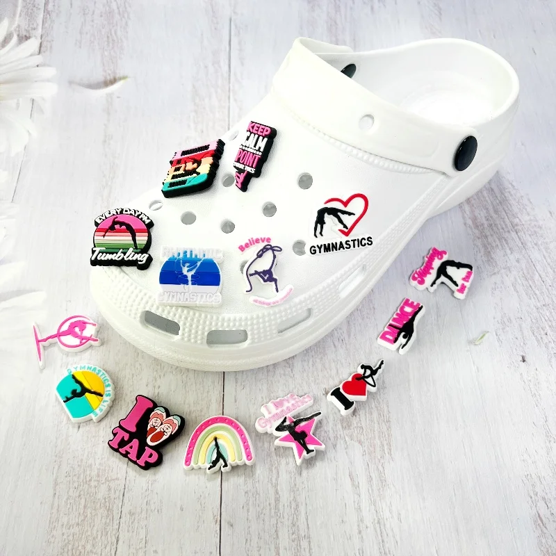 25 قطعة من إكسسوارات أحذية الجمباز - ملحقات PVC المزخرفة بطابع الجمباز لـ Crocs - هدايا للعطلات والمناسبات الخاصة
