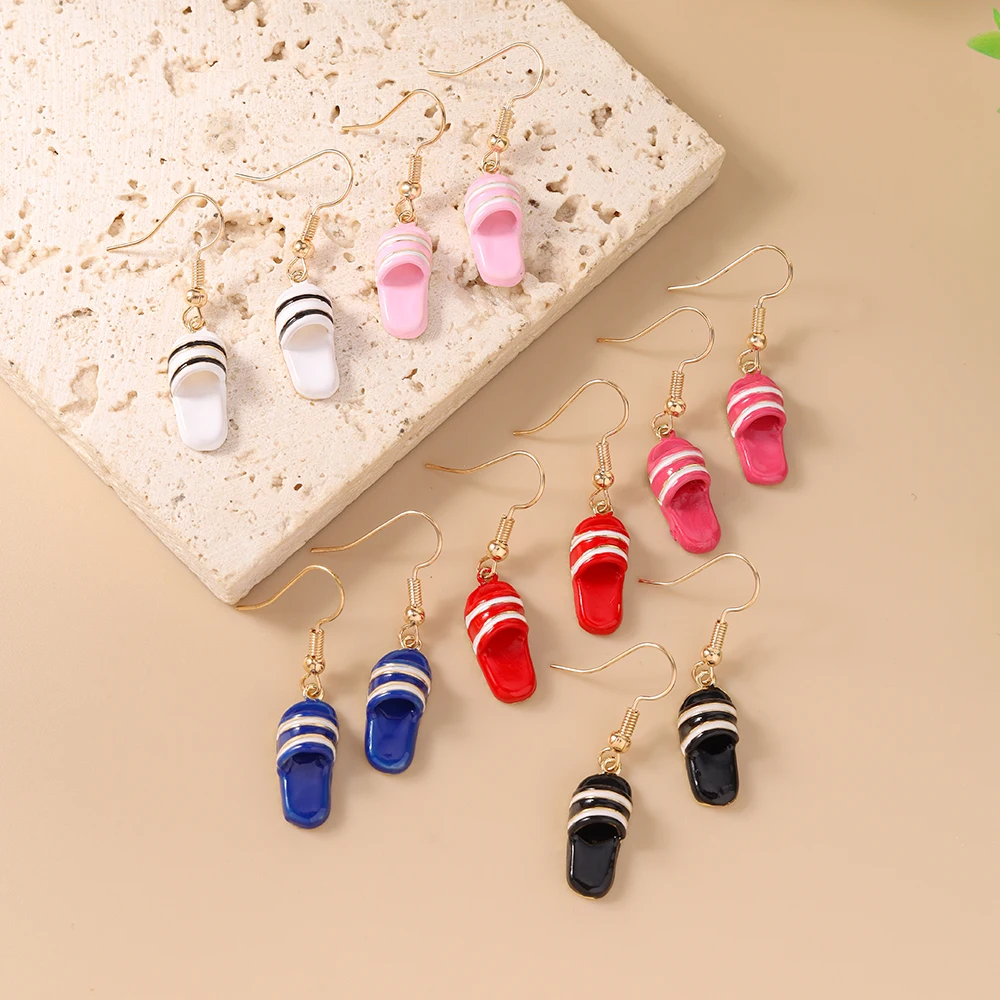 Aihua Kawaii Cartoon Hut Ohrringe Persönlichkeit Baseballkappe Strandpantoffel Hängeohrringe für Frauen Männer Urlaubsschmuck Geschenke – Detail 4