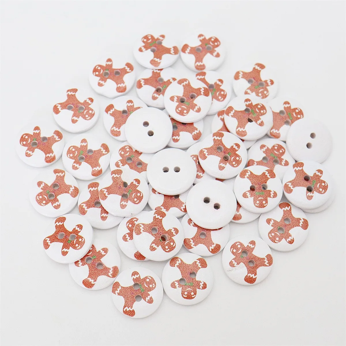 40pcs 20mm Wooden Round Christmas Buttons Gingerbread Man Xmas Tree Gingerbread Printed Sewing Accessory DIY Crafts Scrapbooking