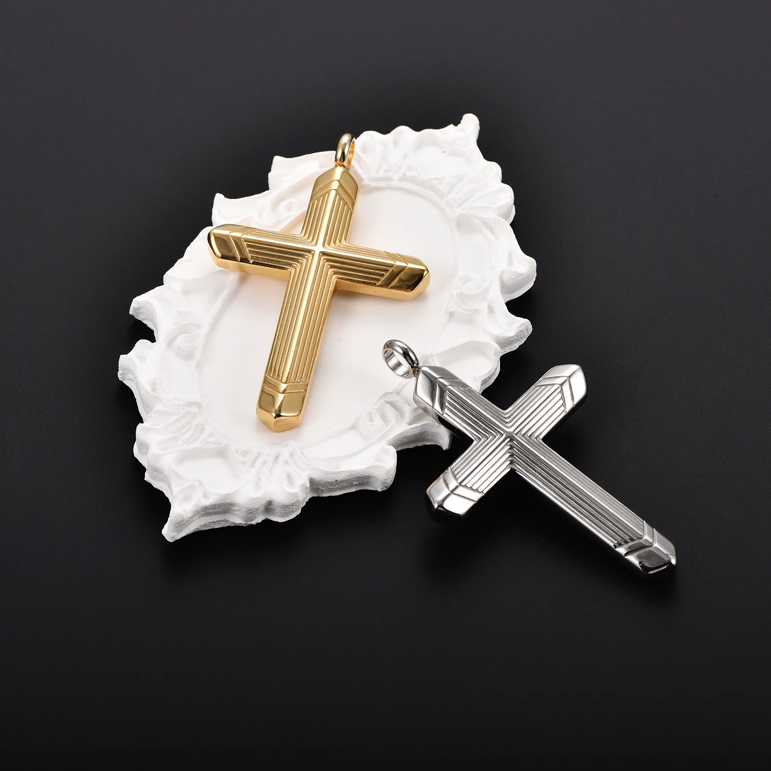 Kreuz-Halskette Anhänger Kette Schmuckzubehör in Gold- und Silberfarbe für Männer und Jungen aus Edelstahl – Detail 4