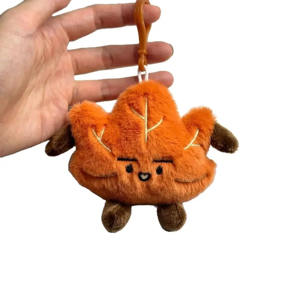 

Золотой осенний брелок в виде куклы с кленовым листом, плюшевый мини-подвеска в виде кленового листа, мультяшная имитация куклы в виде листьев, украшение