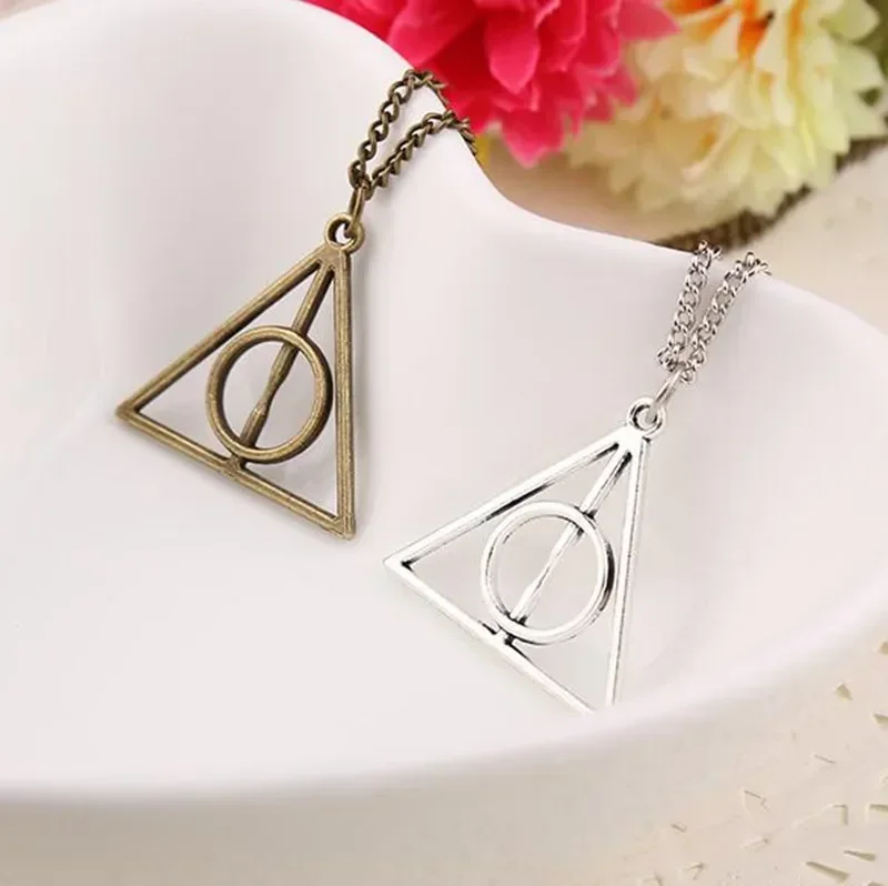 Harries Series Necklace Vintage Stylish Minimalist Potter Deathly Hallow Triangle Pendant Movie Fashion Jewelry No Rotation Gift