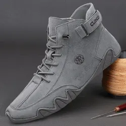 CLOHOO Men's Casual Ankle Boots Lace Up Walking Lightweight Comfortable Sneakers Motorcycle Outdoor Winter Warm Fashion Shoes