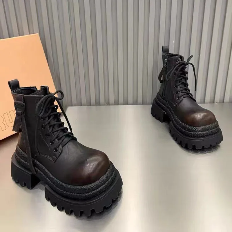 

Ankle Boots for Women Flats Platform Designer Sport Shoes 2025 Winter Fashion Chelsea Boots New Walking Motorcycle Ladies Boots