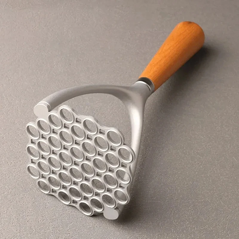 

Pressed Potato Masher Tool Juice Maker Potato Pusher Smooth Mashed Potatoes Crusher Fruit Tools Easy to Operate Gadgets Retail