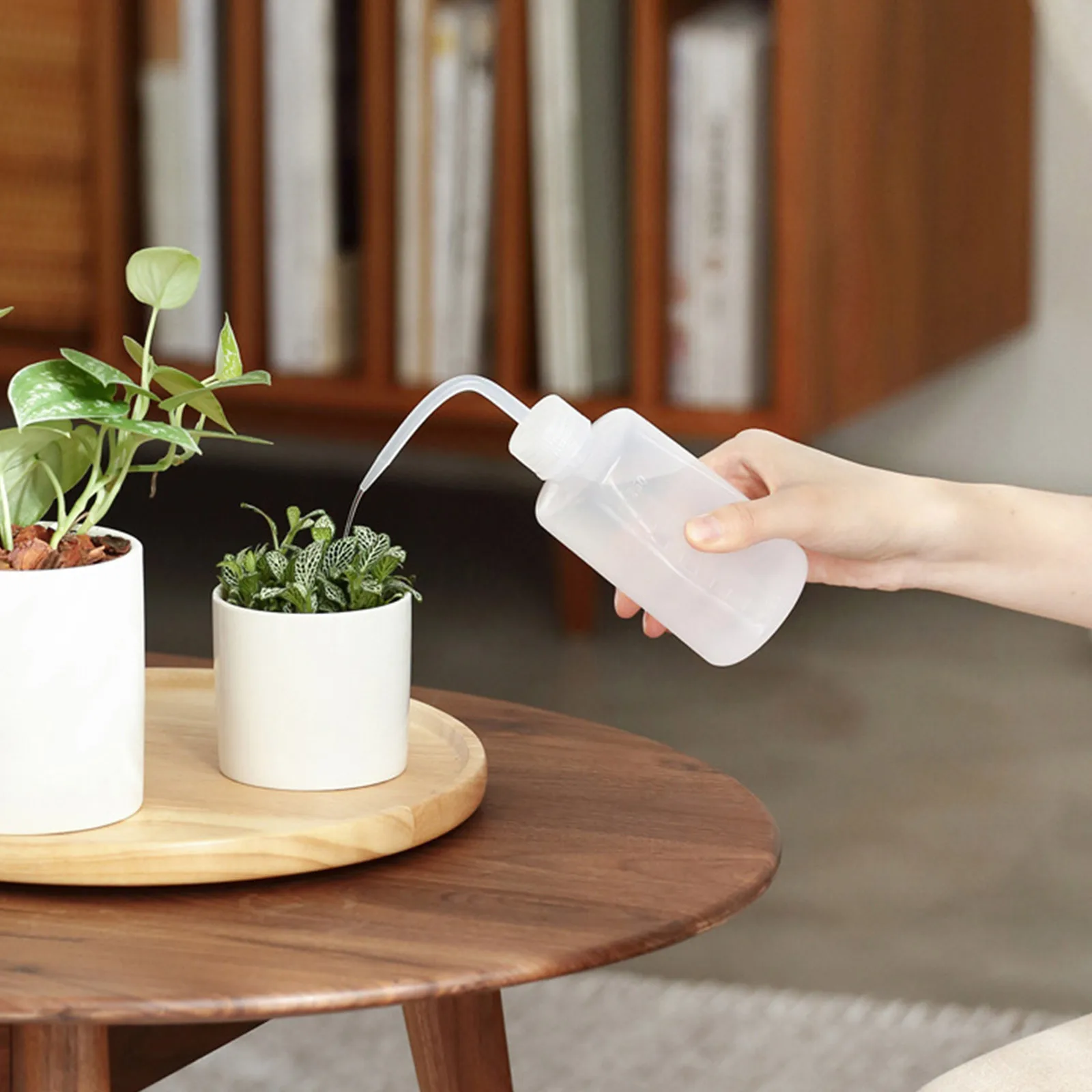 500ml Curved Spout Watering Can for Succulents Plants Long Nozzle Squeeze Bottle Precision Gardening Tool Wash Bottle