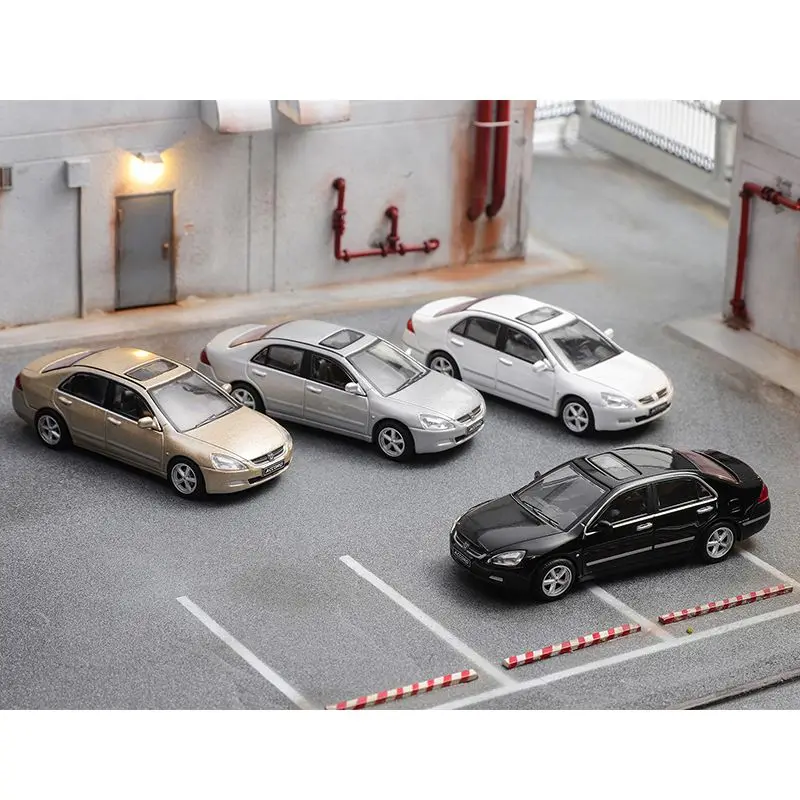 

DCT 1:64 Accord 7 generation white black silver Collection die cast alloy car model decoration gift