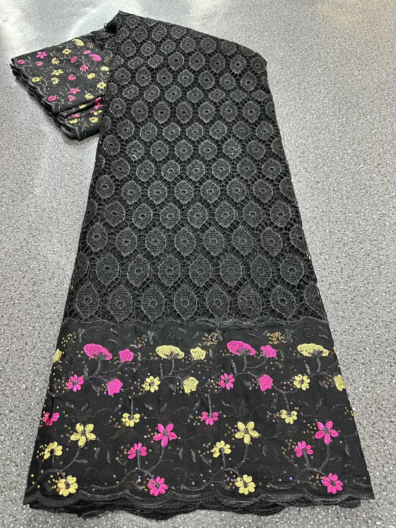 

Черный африканский гипюр, кружевная ткань с вышивкой, камни, 5 ярдов, 2025 г., высококачественный шнур с вышивкой, кружево для женщин, платья, французское кружево